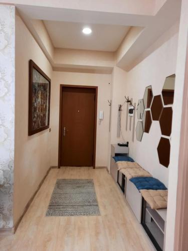 Apartment Giorgi mirotadze 4