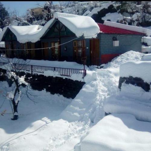Nandan Kanan Auli Resort — Hotel in Joshimath