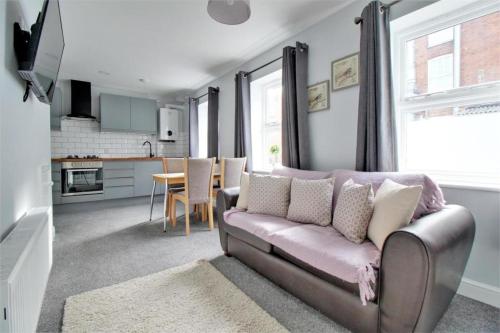 Nelson By The Docks Serviced Apartments by Roomsbooked 4