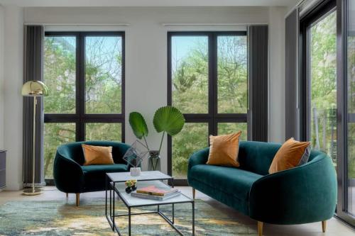 EXQUISITE DIGITAL NOMADS LARGE DESIGN HOUSE Off REGENTS PARK - image 4
