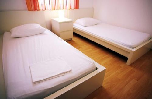 Apartment in Zadar with sea view, balcony, air conditioning, WiFi 858-2, Zadar (Foto 8)