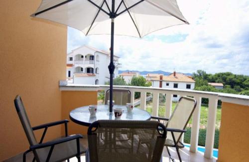 Apartment in Zadar with sea view, balcony, air conditioning, WiFi 858-2, Zadar (Foto 10)