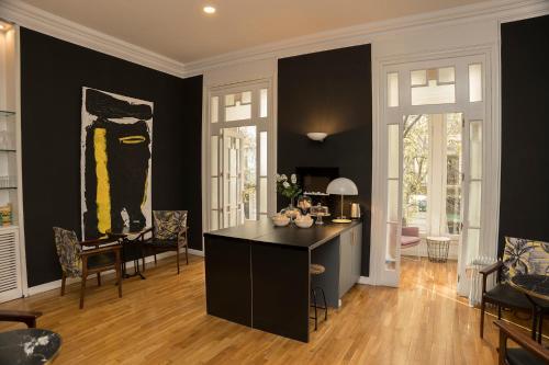 Cami Gallery Barcelona - image 13