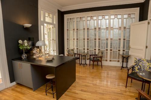 Cami Gallery Barcelona - image 4