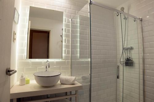 Cami Gallery Barcelona - main image