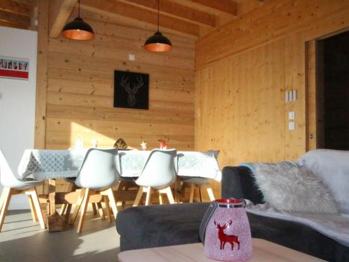 Grand chalet moderne pour 12 personnes avec WiFi à Chamrousse - FR-1-340-211 gîte à louer Chamrousse