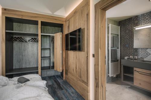 Appartement Zillertal Klee mit Restaurant KleemenTine