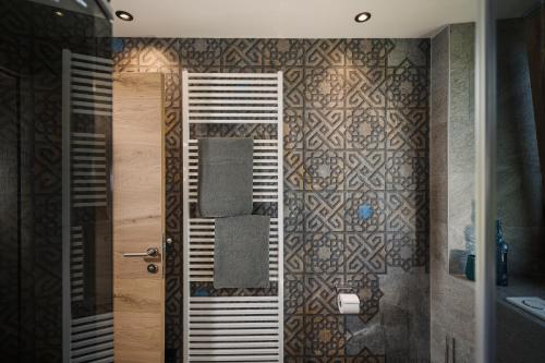 Appartement Zillertal Klee mit Restaurant KleemenTine