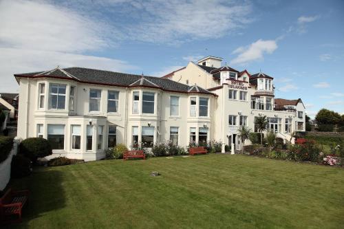 SGE Esplanade Hotel - Dunoon