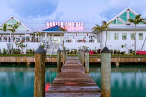 Étterem, Majestic Marina Villa- 2 bedroom Village at Hawks Cay in Duck Key (Florida)