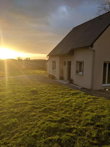 GITE 8 pers EN BROCELIANDE gîte à louer Néant-sur-Yvel