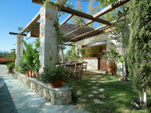 Minoa Palace Resort & Spa - image 8