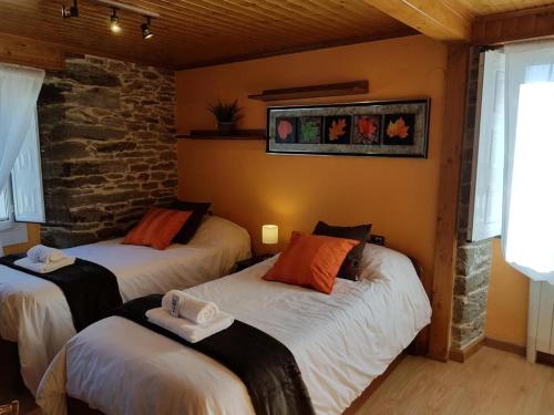 Aqua Rooms Sarria - main image