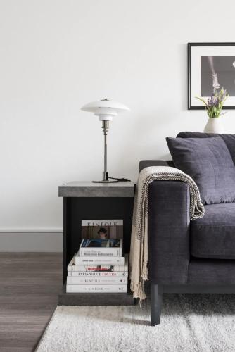 Modern CWE 1BR near BJC by Zencity - image 6