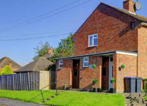 Entrance, Inspire Homes 2-Bed Sleeps 5 near Leamington & M40 in Southam