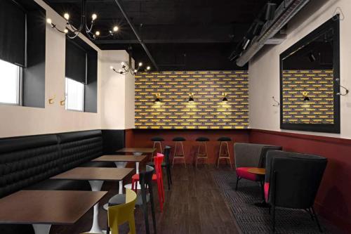 Modern CWE 1BR near BJC by Zencity - image 12