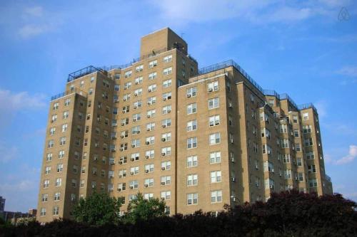 Modern CWE 1BR near BJC by Zencity - image 14