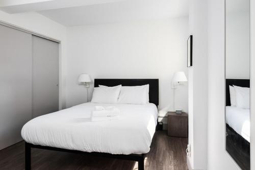 Modern CWE 2BR near BJC by Zencity - image 8