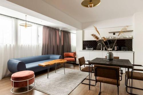 Luxury 2-BR Family Suit in Gudauri