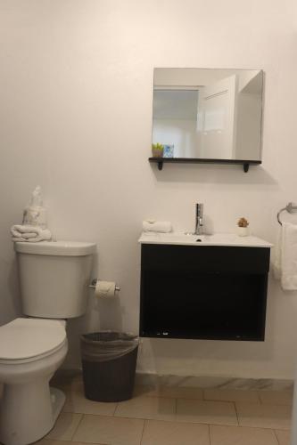 D’ Ocean Guest House - image 12