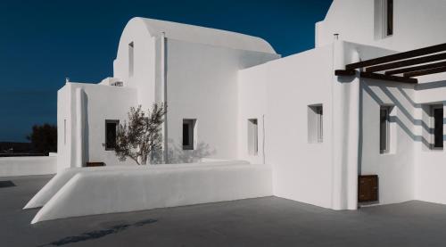 Bianco Diverso Suites - image 8