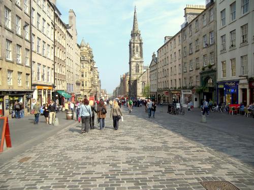 Royal Mile Apartment, Edinburgh (photo 6)