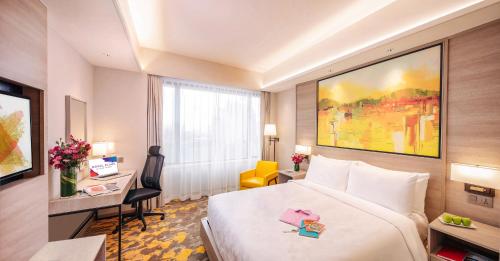 room detail thumbnail 1