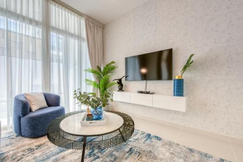 Spell-binding 3BR Townhouse at DAMAC Hills 2 Dubailand by Deluxe Holiday Homes, Dubaj (fotografie 10)