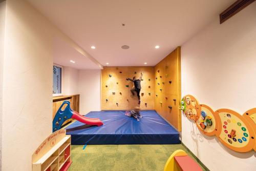 สิ่งอำนวยความสะดวกเพื่อการสันทนาการ, Hotel Gotthard in กลางเมืองเลช