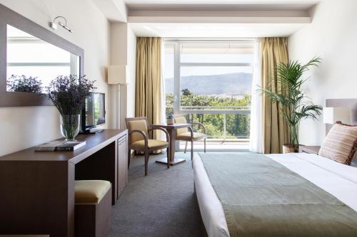 Amalia  Athens, Pension in Athen