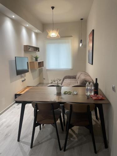 WUKELA APARTMENTS 4