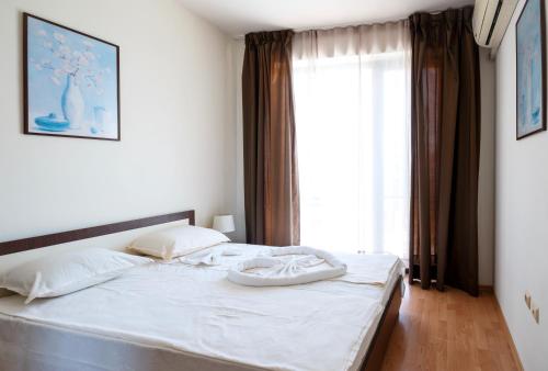 Two-Bedroom Apartment image 5