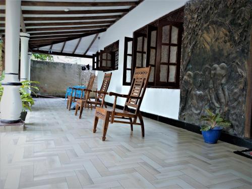 Chill Out - Beach Resort