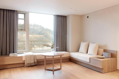 Sky Suite