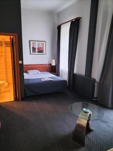 Hotel Chmielna Warsaw - image 8