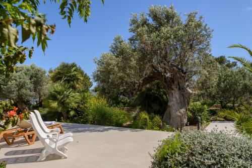 Villa Can Joan I - Fantastic Sunset Views and Family Friendly -