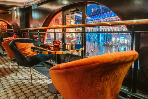 Bar/lounge, Hotel Carlton in Lille