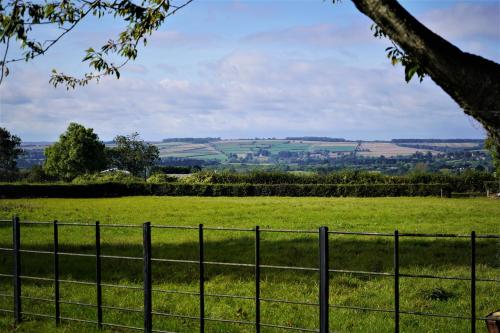 Banbury Hill Farm Bed & Breakfast 2