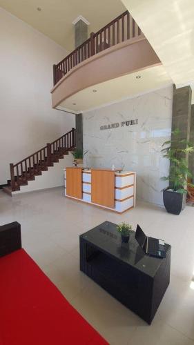 Grand Puri Hotel
