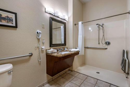Comfort Inn & Suites St Louis-O'Fallon in OFallon, USA