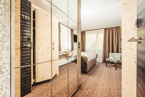 335003749 Hotel Bergkristall Zillertal - Adults Only 16 Years Plus