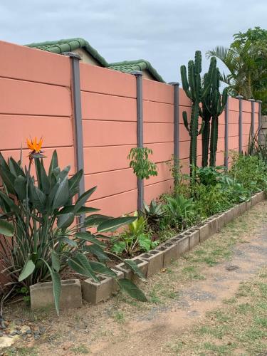 Stonebass Lodge in Newlands West