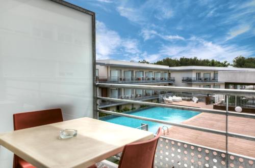 parveke/terassi, Comfort Aparthotel Antibes Le Maestria in Antibes