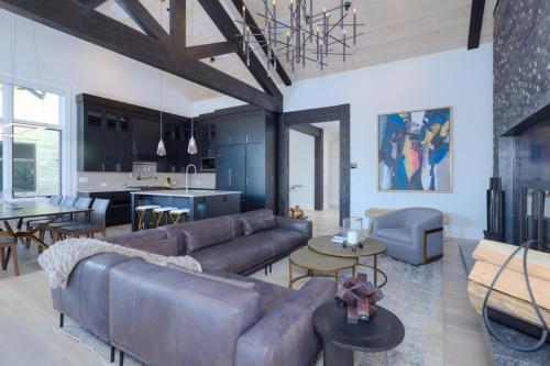 Inspiration Point Townhome 1B in Big Sky, USA