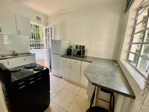 Kitchen, The Whitehouse Bed and Breakfast in Westville