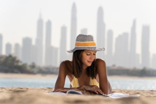 Th8 Palm Dubai Beach Resort, Vignette Collection by IHG, Dubai (Foto 8)