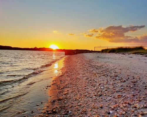 Sandaway Suites & Beach in Oxford, USA