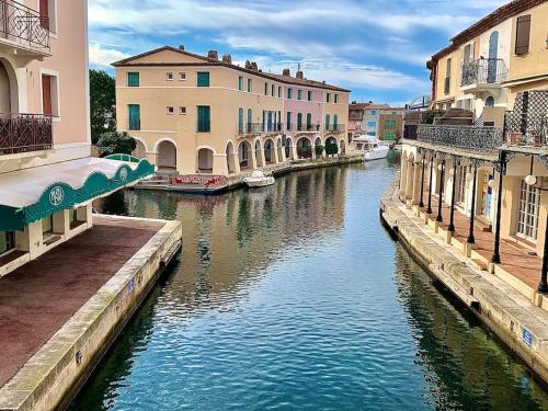 Holiday Home near St Tropez, Port Grimaud & Gassin in Gassin