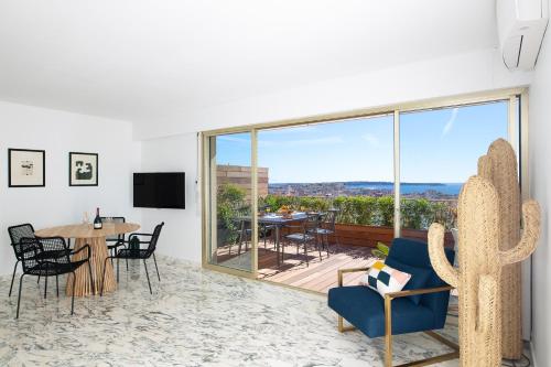 Rooftop View - 2 BdR 2 BthR 1 toil - Clim Terrace Elevator small Parking, Cannes (Foto 4)