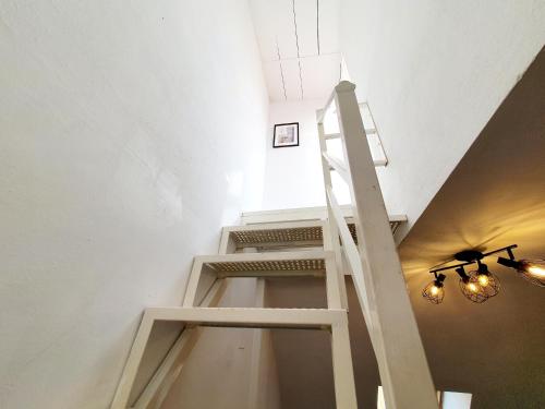 Studio with Terrace image 7